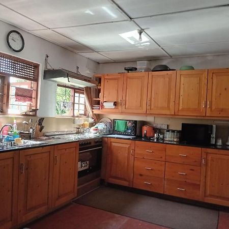 Shadey Cottage Gampola Bagian luar foto